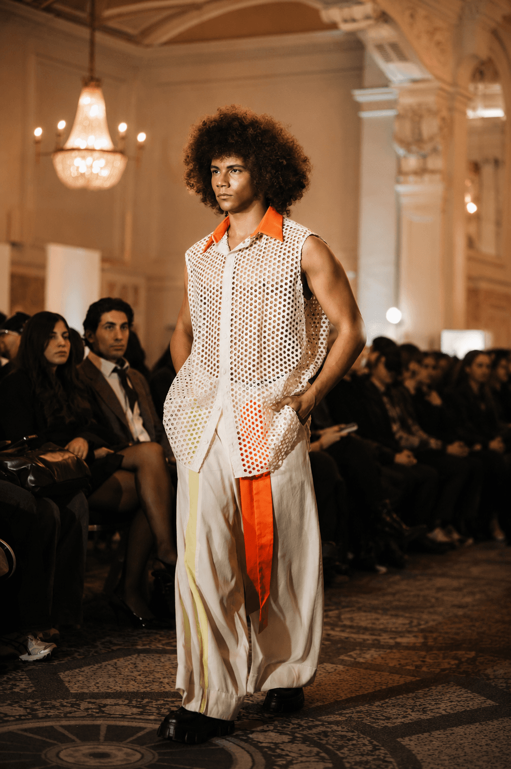 Look 02